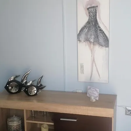 Casaeudokia * Apollona