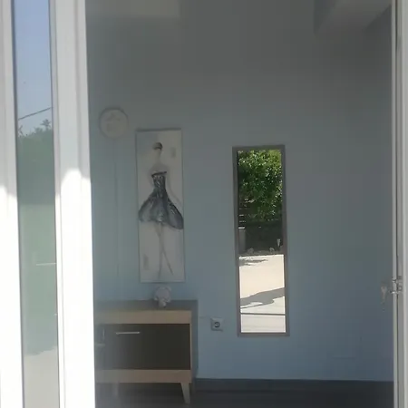 Casaeudokia * Apollona